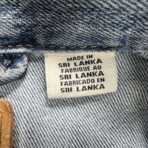 Levi’s Premium Ex-Boyfriend Trucker Jacket Women’s S Light Wash Casual 90s Boho - Picture 4 of 9